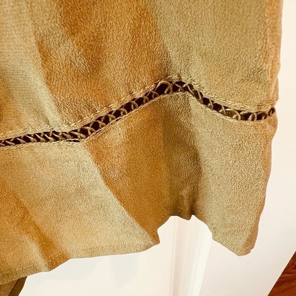 WRAP LONDON Lightweight Blouse - Picture 10 of 16